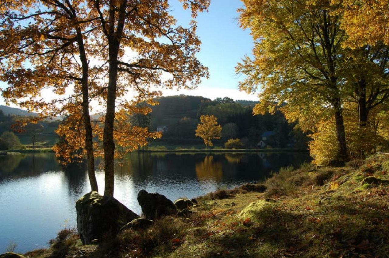 Chambres D'Hotes A L'Etang D'Yonne Arleuf Exterior foto